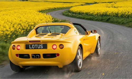 LOTUS - MAZĀK IR VAIRĀK!