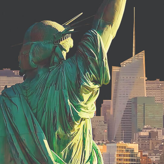 MANHATTAN - LĪDERIS AR VESELĪGU PAMATU!